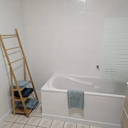 Spacieux 2 100m2 Centre Petite アパート *